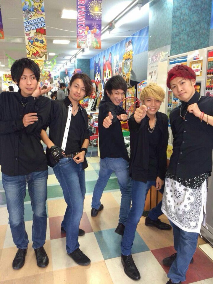 hoshiezosan7221's tweet image. #会いたくてしかたがない人たち
そしてまた､Te!chi DAICHI Yohei の
3人が揃った時のように､また
5人～6人のEver ZOneに会いたい｡
そして､ビーラック時代のメンバー
ukkiyにも会いたい｡✨
ビーラック時代の曲と､動画で
見た"SUPER HERO"の影響で
この方のFanになった｡
#EverZOne #BLuck