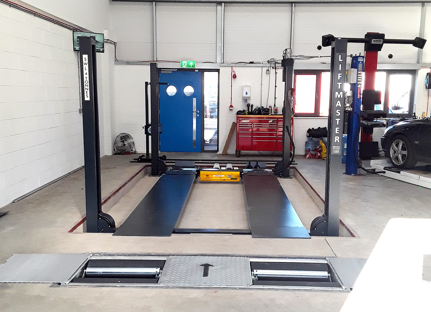 Liftmaster Ltd on Twitter "Here we have a brand new install of a Class