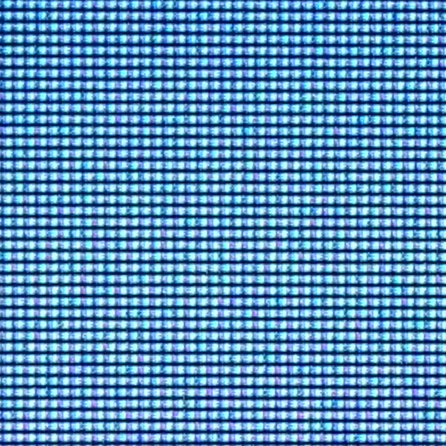 山本 デレステp 8kテレビの画面比較 Sharp 左 とsony 右 の 8k液晶のドットの並び方です 色が違うので比較しづらく申し訳ないんですが Sharpは一列ごとに半分ズレています これのせいで輪郭がぼやけていて また 近付くとモアレのような線が裸眼で