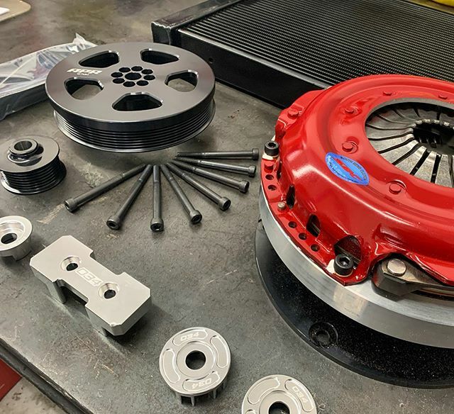 CovMotorcar's tweet photo. We can’t think of a better way to start the week than with a pile of Monday Mods!  The parts list includes APR dual pulley setup, 034 drivetrain inserts, Merc Racing heat exchanger and a Southbend clutch to hold all of the extra power.  #coventrymotorcar #cmc #cmcservice #au… https://t.co/GoFAnA2u4l