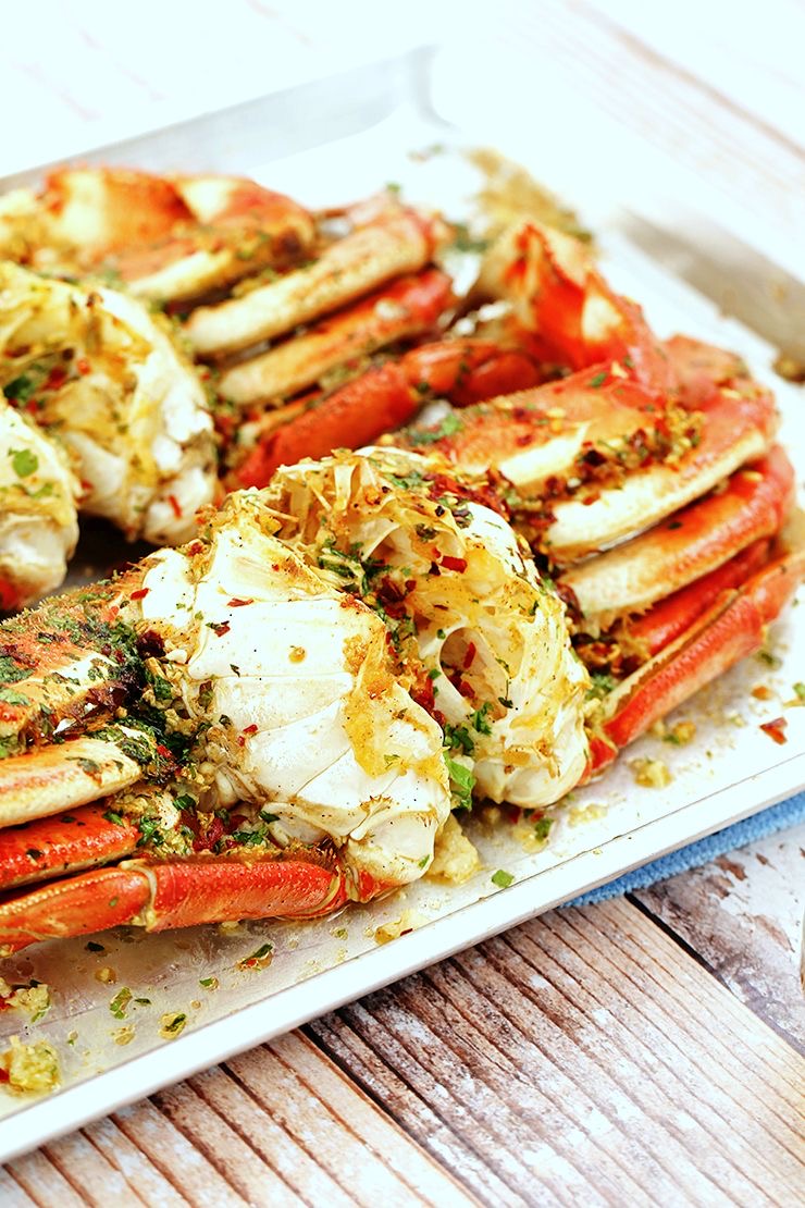 It’s #NationalCrabDay! 

Inland Seafood sources the best crab, from the most reputable vendors in the market today. Buying from various ports around the world - the Atlantic to the Pacific, we bring the freshest to you!