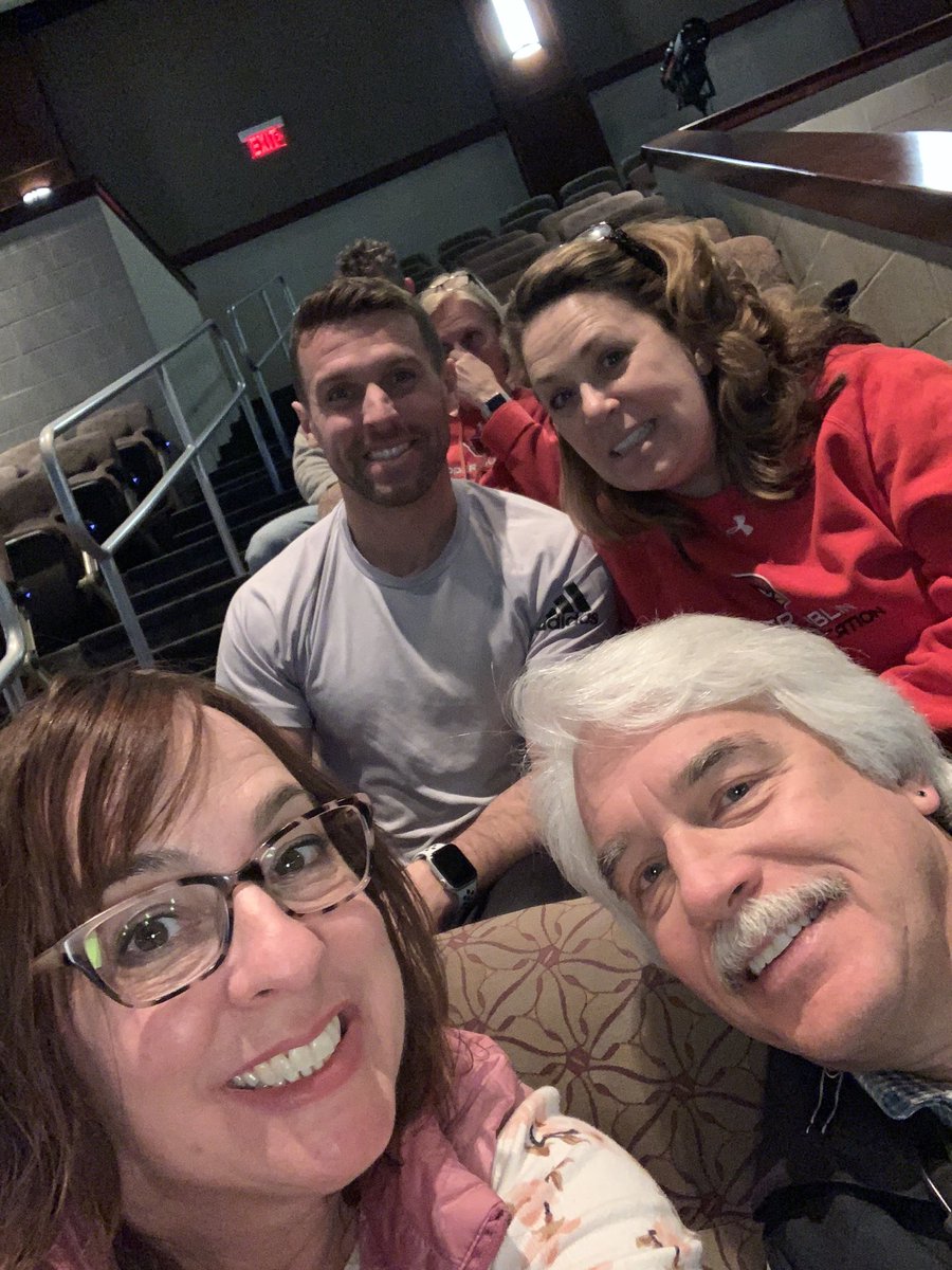 SammyCat8erick's tweet photo. So excited for March Madness at UD! Here is the winning team Tres PEAS and a Todd. #UDBestDay https://t.co/y5wBtZhzpx