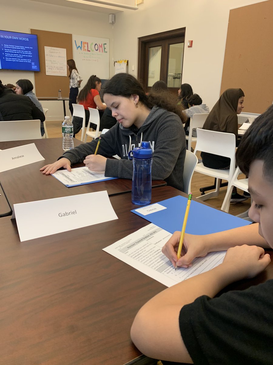 CityKnollMS's tweet photo. CKMS 6th graders start a week long journey to the New York Historical Society to learn all about Democracy! #FutureLeaders #CKMS #education #democracy https://t.co/OGn1xmllYX