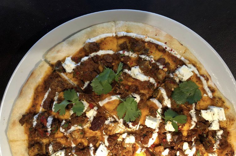 It’s rapido time! Enjoy 2 courses for £14.95, all day Monday - Thursday. You won’t regret it 🍕❤️