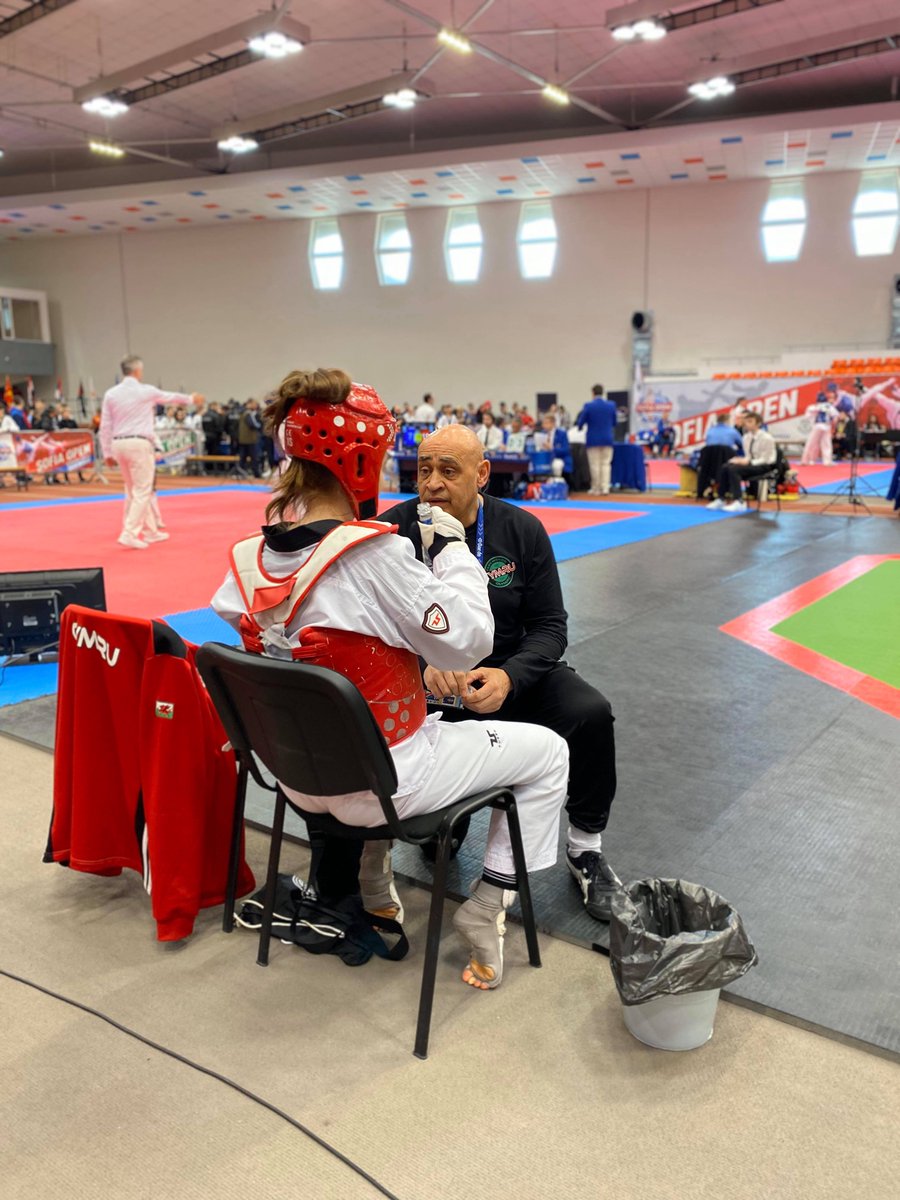 gracec0le's tweet photo. So this weekend in Bulgaria didn’t turn out as I planned, went out to turkey national team🇹🇷. A lot to learn from my flight and can’t wait to be back on the mats, upwards and onwards.👊🏼
@Croesype https://t.co/9JXaWIC3r2