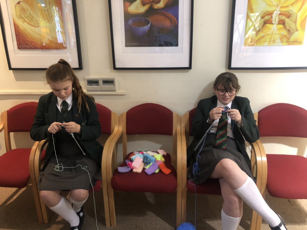 SEAChaplaincy's tweet photo. The Chaplaincy Girls Group are knitting cannula gloves for babies in hospitals throughout #lent ! We have also been very kindly sent some completed gloves by a local lady and from our very own Mrs Stowell from the Learning Zone! #WarmBabyProject https://t.co/7kWvnYgN2A