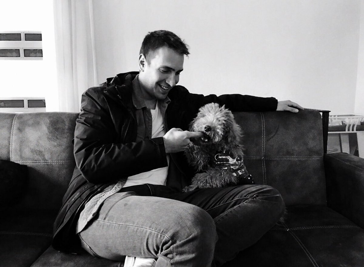astepepics's tweet photo. 🐶 • #UlaşTunaAstepe https://t.co/KSXwLcrgd1