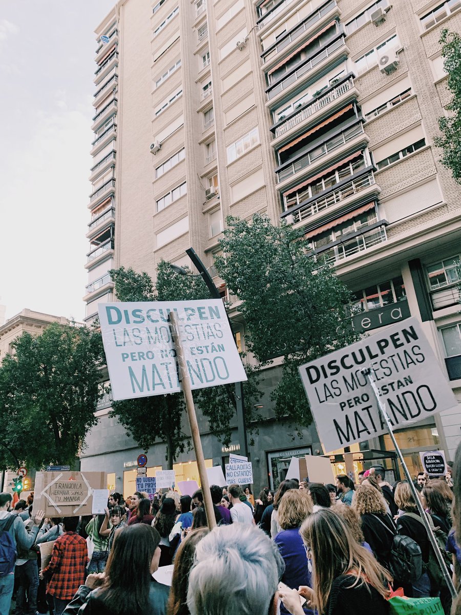 ayer fue muy bonito.

igual que siempre
que nos juntamos. 

💜💪🏻

#8M2020