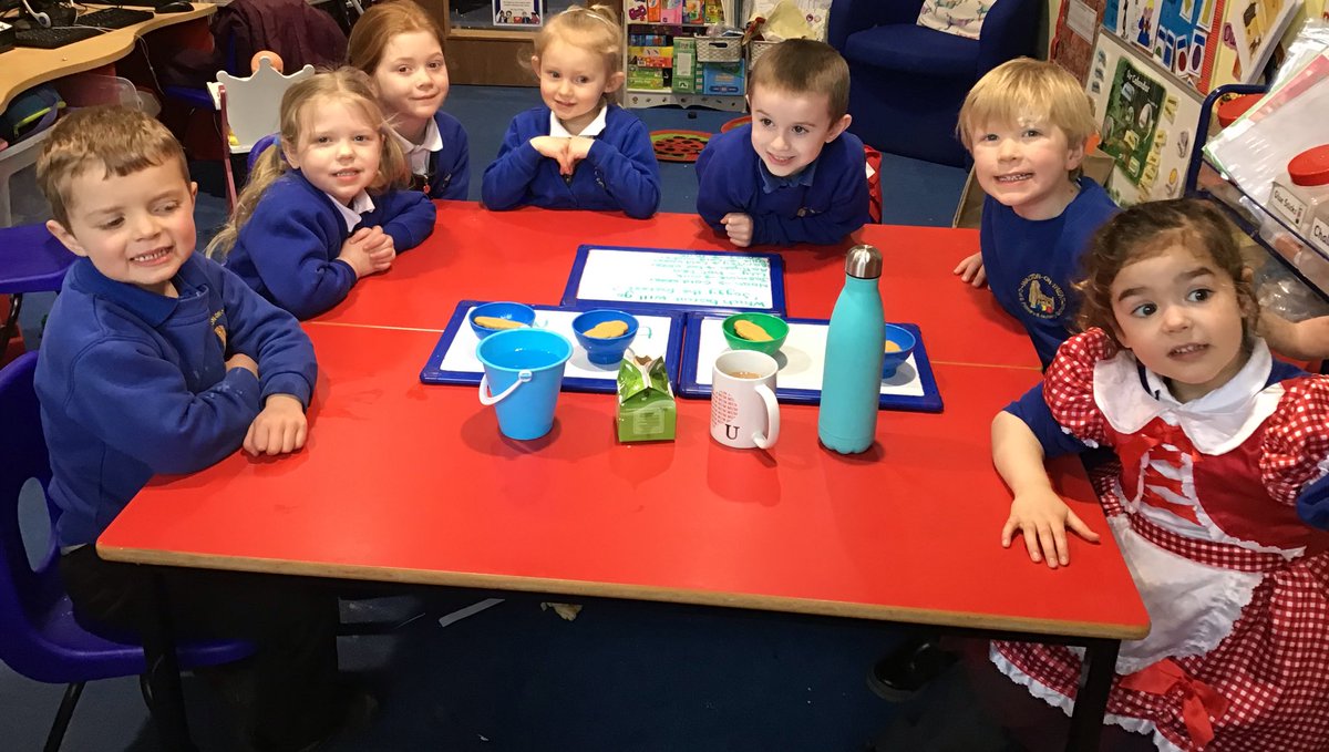 walton_primary's tweet photo. As part of science week, our budding scientists in the Rabbit Class experimented using milk, hot water, tea and cold water to observe which Gingerbread man biscuit went soft first. They all gave predictions and were enthralled to see the results. #scienceweek #everyoneascientist https://t.co/Z9K8P1kLHe