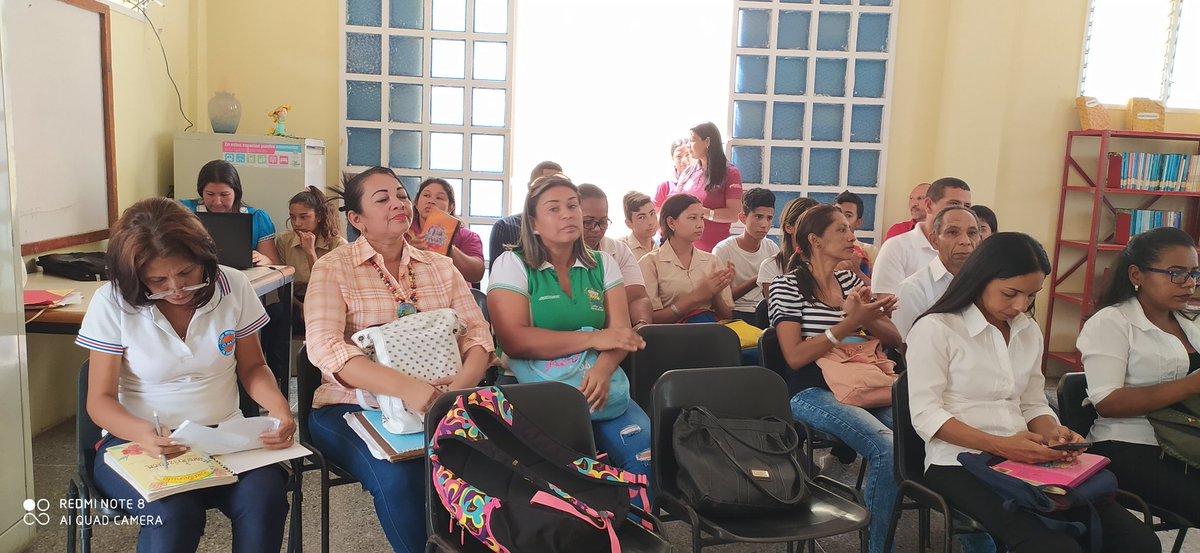 Comunal15's tweet photo. #09 de Marzo  #PrensaEducativaComunal15. Informa:  Bajo Instrucciones de Nuestro Jefe De Zona Educativa profesor José Muñoz y  La Supervisora de La Red Educativa Comunal Nro 15 MSC Magalis Ibarra. Se desarrolla el Lanzamiento del Diplomado de Teatro. #teatro#cultura#Mellado. https://t.co/MZ1y4Mm6Qp