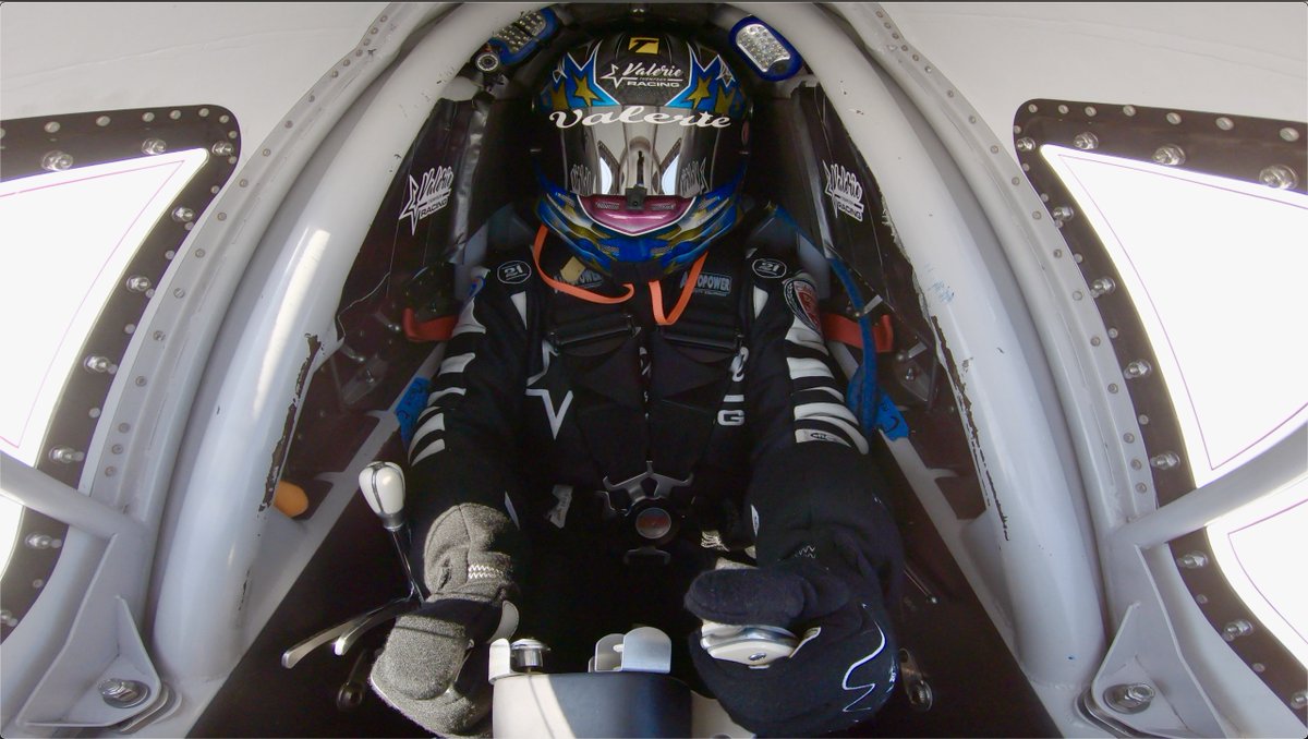 ValerieThompson's tweet photo. Mark your calendars....we're only 14 days out from Australia! #queenofspeed #valeriethompsonracing #valeriethompson #racing #bonnevillesaltflats #landspeed #femaleathletes #valeriethompson #worldspeedtrials #DLRA #Lakegairdner #drylakesracersaustralia #SpeedWeek2020 https://t.co/uLDWsKLiiI