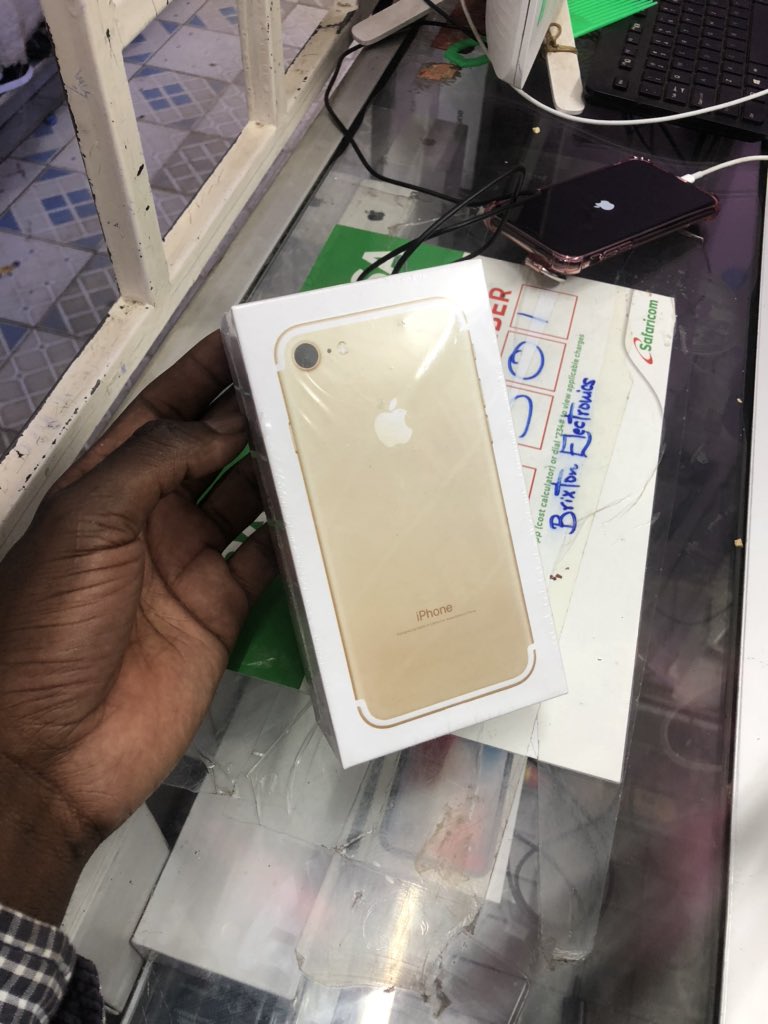 samson_maish's tweet photo. 0707627623 all accessories plus warranty #CountiesScorecard #mondaythoughts #oilprice https://t.co/SiNXQaKFVN
