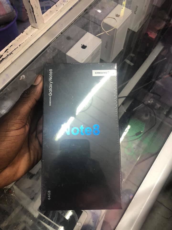 samson_maish's tweet photo. 0707627623 all accessories plus warranty #CountiesScorecard #mondaythoughts #oilprice https://t.co/SiNXQaKFVN