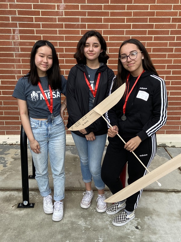 Our team of 9th grade Nicoles take second place honors at the MESA competition at Cal State East Bay this past Saturday.  Fly high, Spartans!