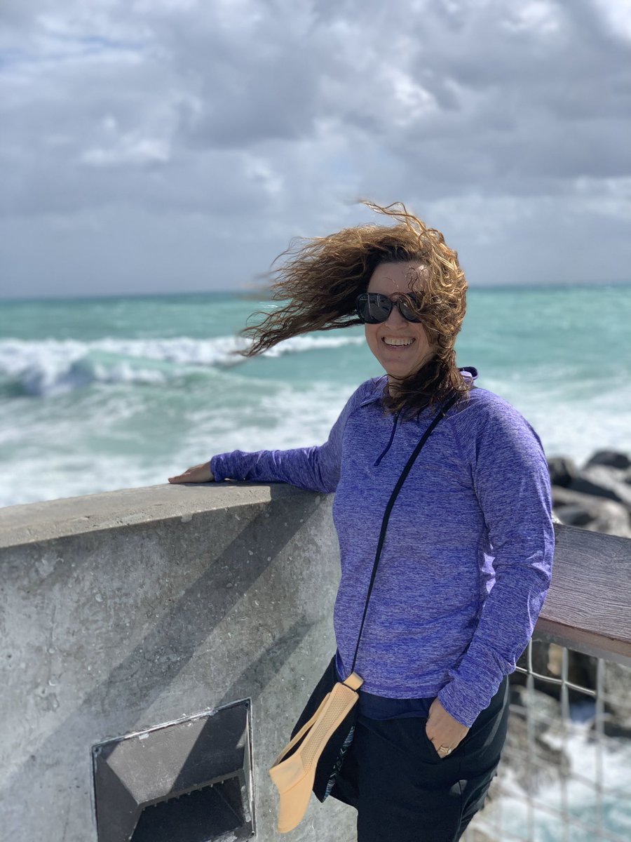 backpackdetour's tweet photo. It’s bit windy in South Beach today!
#Florida #southbeachmiami https://t.co/pETxZg8hwj