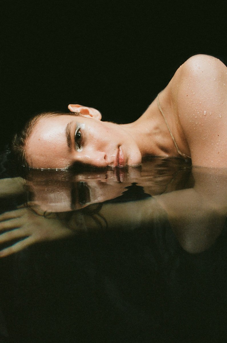 Wallflower Mgmt tweet media