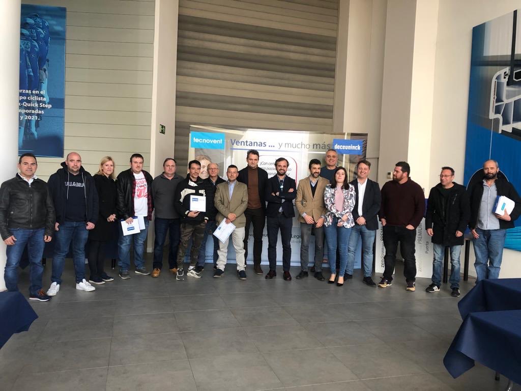 tecnovent1's tweet photo. Finalizadas las Jornadas Tecnovent sobre formación de instalación de sistemas Deceuninck. Marzo 2.020
Agradecer el grado de implicación de nuestros distribuidores
#formandoprofesionales #ventanasymuchomas #deceuninck #tecnovent #laventanaenmanosdeprofesionales #instaladores🔝 https://t.co/7OKi2Z8Sih