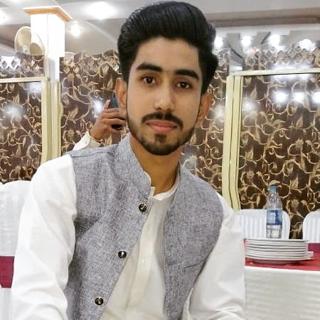 usmanniaz_23's tweet photo. #NewProfilePic https://t.co/p5F6wQi3Jo