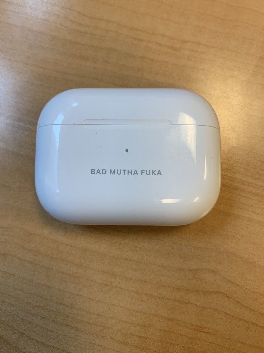 avaldivia001's tweet photo. @RampCapitalLLC It took a lil over a month to get mine, but I got   the case engraved. https://t.co/zhwiKqoNDL