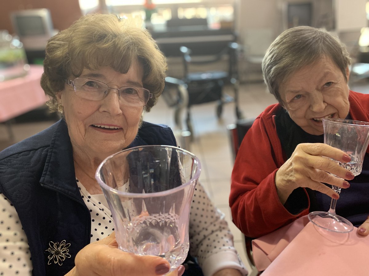 MapleVillaLTC's tweet photo. Here are pictures of our “Afternoon at the Spa” celebrating some of our beautiful ladies on International Women’s Day 2020. https://t.co/izXam1PecH
