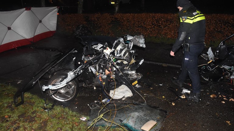 Ook tweede slachtoffer ongeluk Haren overleden: Ook de 19-jarige man uit Gasselte die gisteravond zwaargewond raakte bij een ongeval in Haren, is overleden.