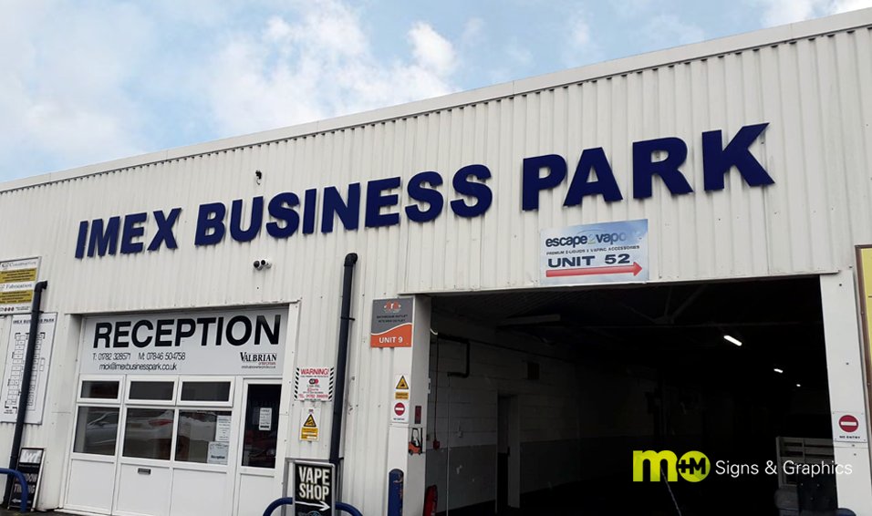 MMSignsGraphics's tweet image. After the awful weather the S&amp;amp;G team were on call to make sure any damaged signage was sorted out. We were called over to IMEX Business Park to fix and replace all the External Business Park standoff Lettering.

Great Job Team!  BIG WELL DONE from Mick at IMEX Business Park 👍