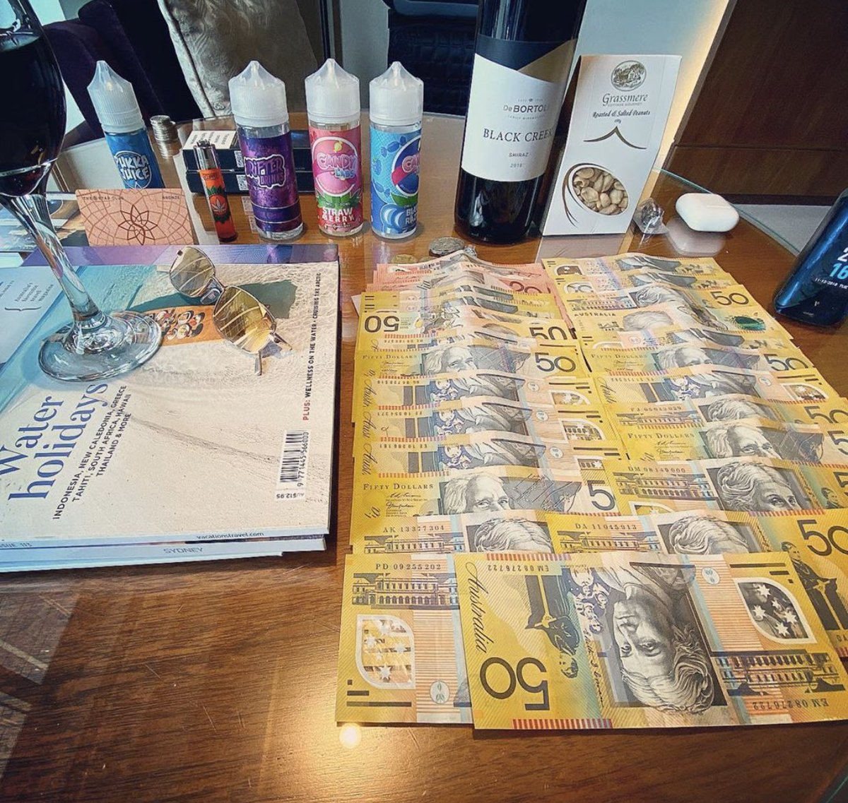 Loving AUS spending all my conned winnings on vape juices 💨