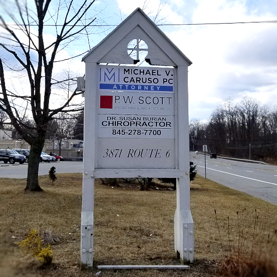 SignsOlson's tweet photo. Lemonade out of Lemons 🍋
Even on a rotting marquee,
your sign can look great!
Need a marquee sign panel?
Call us 845-878-2644
#marquee #customsigns #businessadverstising #roadsigns #standout #brewsterny https://t.co/YVE4N5RYd5
