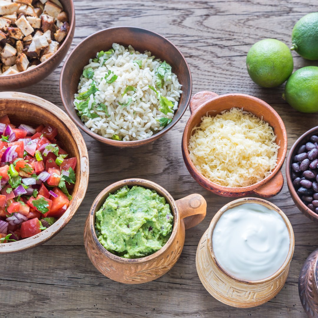 winterclub's tweet photo. We're wishing for warmer days here at the Club with our weekly feature in RnR, a tasty Chicken Fajita Platter! Enjoy a platter of Onions, Peppers, Jalapeños, Cheddar Cheese, Mexican Rice, Guacamole, Salsa and Sour Cream. https://t.co/eqFiHNjOv3
