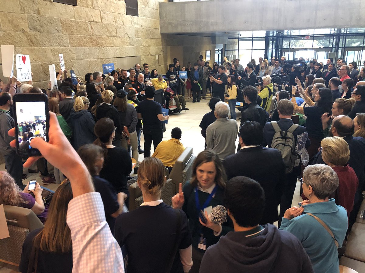 WalkableAustin's tweet photo. Has there ever been a city so hungry for transit?! #TransitforAustin #ATXcouncil @CapMetroATX @VisionZeroATX #Decarbonize #Transit2020 #ProjectConnect #Transit4ATX #TunnelIt! https://t.co/GSTZvgDw53
