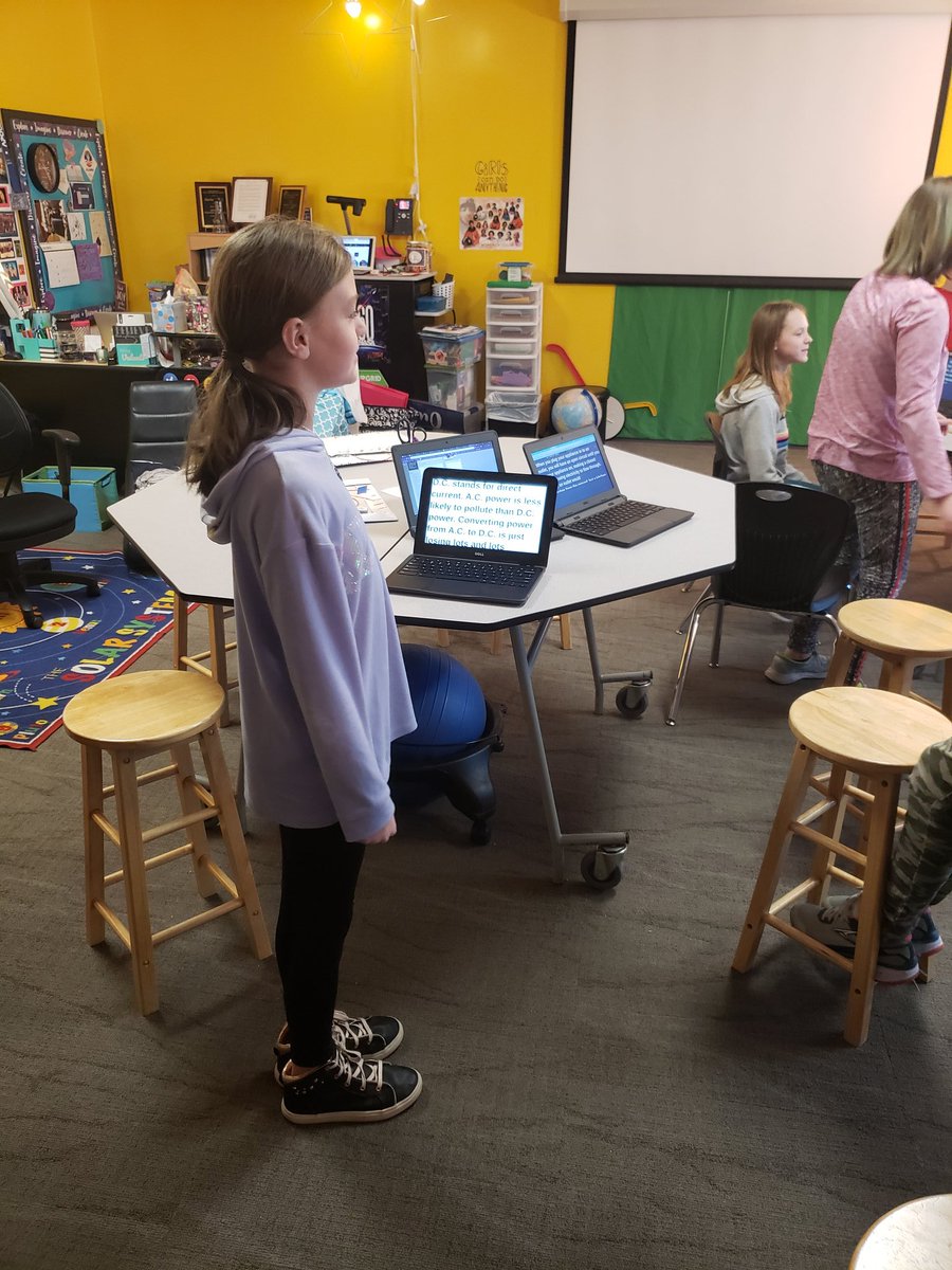 Miss Valenti tweet media