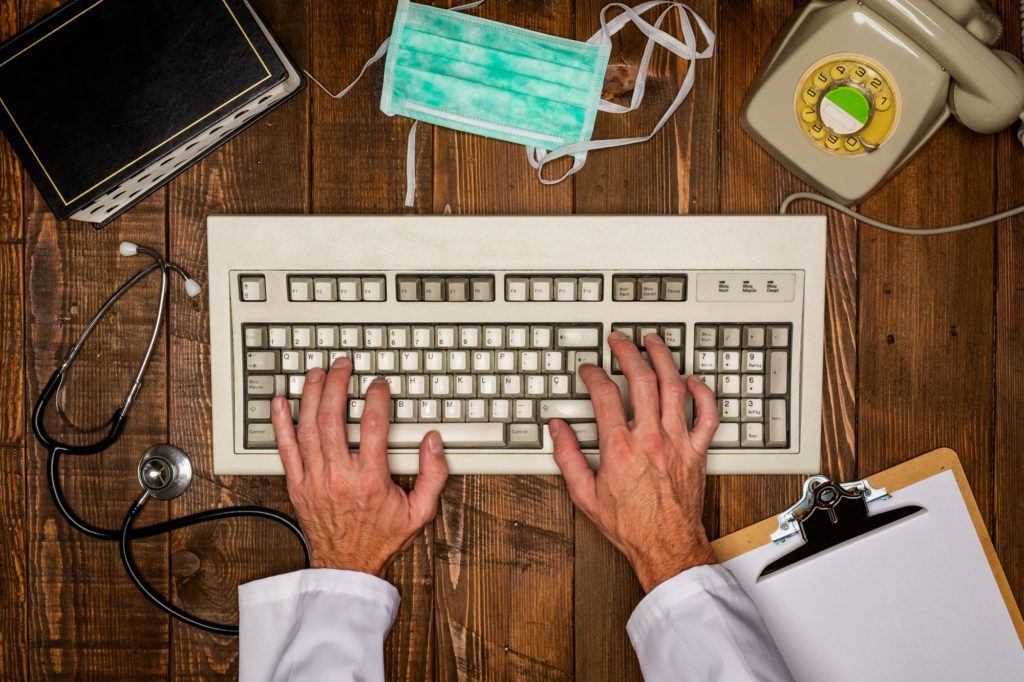 baytech_it's tweet photo. Writing the book on #healthcareIT, this is our list of the Top Healthcare IT Influencers of 2020 https://t.co/d27XS8mcQr https://t.co/KmrBoMyu17