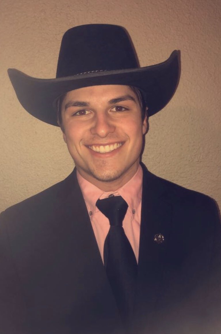 AGD_MRNDSU's tweet photo. Tyler Erickson
Hometown: Beulah, ND
Year: Sophomore 
Major: Biological Sciences
Nominated by: Panhellenic Council https://t.co/CbC4zF1L4U
