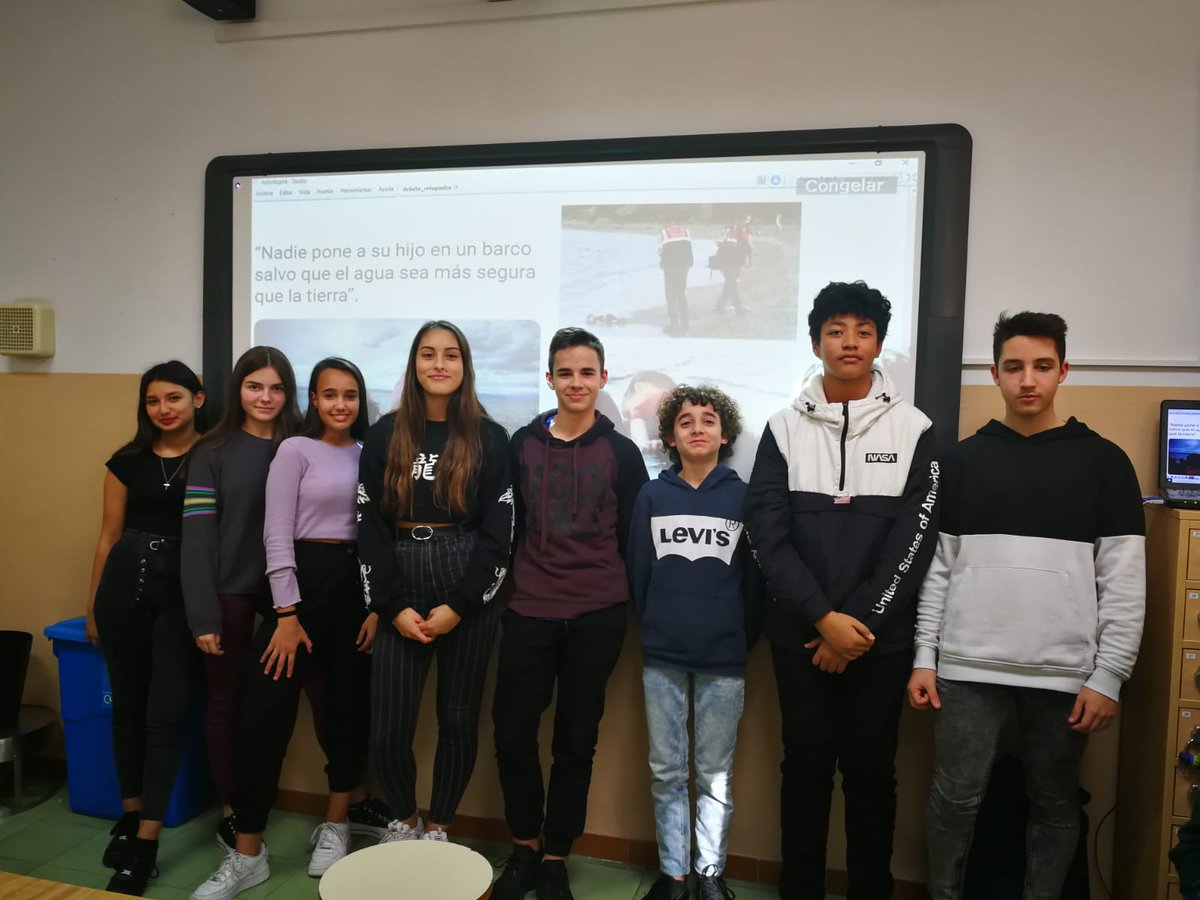 SantRamonSC's tweet photo. Debat final del nostre projecte "Trajectes incerts: apropem-nos a les persones refugiades" @TeideProjectes @SantRamonSC @EscolaCristiana #SRSCESO #compartimhoritzó https://t.co/Au5f0vIrf4