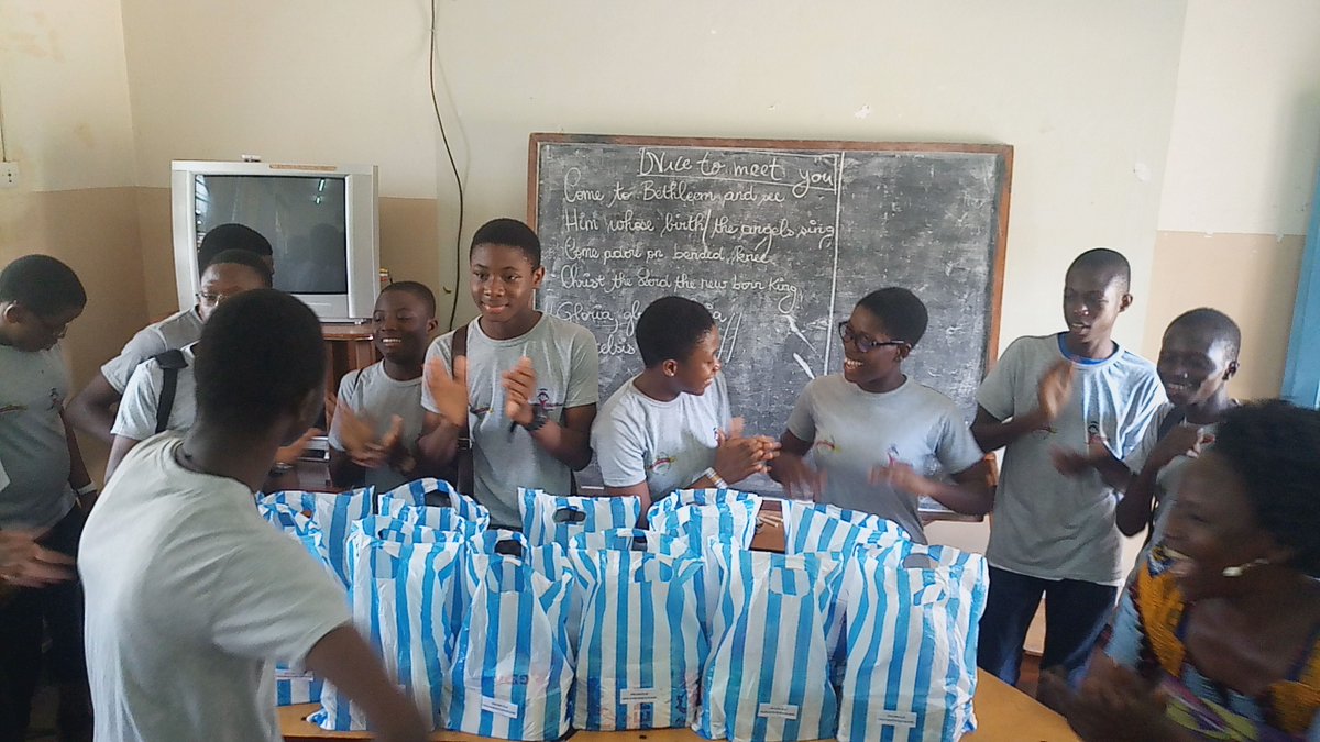 edulcodtogo's tweet photo. Donations (Soap, milk, flour, biscuits, sugar collected by #EDULCODTogo #Scholars and some volunteer students) to SOS Kara Orphanage #Togo #November 2018
#Leadership #CommunityEngagement #HALIAccessNetworkAfrica @AlaffiaSkinCare #Orphanages #InclusionAccess #EqualOpportunity https://t.co/GFsZkB3a56
