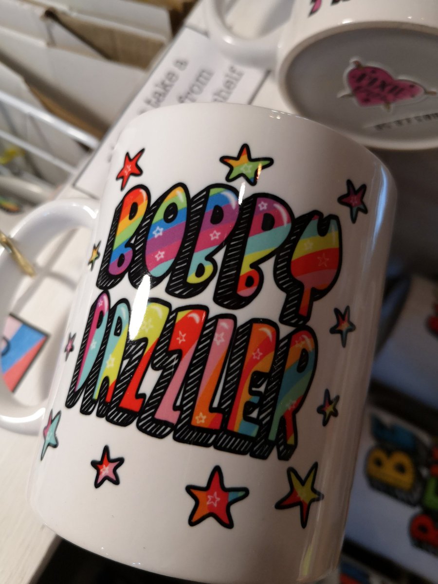 Pixiedrewdles's tweet photo. #stockdrop at the wonderful #shoptastic @BirdsYardSheff on Chapel Walk with a few #newbie products and some new #pointofsale merch stands. Now it's even easier to find #pixiedrewclub #gear.
Get your sens in 🧚
#shopindie
#sheffieldissuper
#supportlocal
#illustrationart https://t.co/rDbW8GEfIn