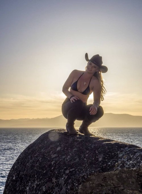 I am your #date for an #Exclusive weekend in #laketahoe...Let&rsquo;s have some unforgettable memories...💋💋💋#companion<a href="/tag/date"class="tags">#date</a><a href="/tag/exclusive"class="tags">#Exclusive</a><a href="/tag/laketahoe"class="tags">#laketahoe</a><a href="/tag/love"class="tags"><span>#love</span></a><a href="/tag/april"class="tags"><span>#april</span></a><a href="/tag/yacht"class="tags"><span>#yacht</span></a><a href="/tag/overnight"class="tags"><span>#overnight</span></a><a href="/tag/dinnerdate"class="tags"><span>#dinnerdate</span></a><a href="/tag/dont"class="tags"><span>#dont</span></a>