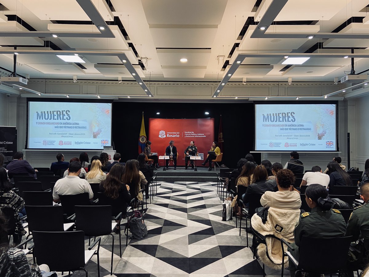 InSightCrime_es's tweet image. &quot;El 60% de las mujeres que fueron condenadas por delitos relacionados con el narcotráfico fueron madres antes de los 18 años de edad&quot; 

Miguel Serrano López #SIMCI @UNODCColombia
#MujeryCrimen
Únase a la transmisión: bit.ly/2TSSw3E