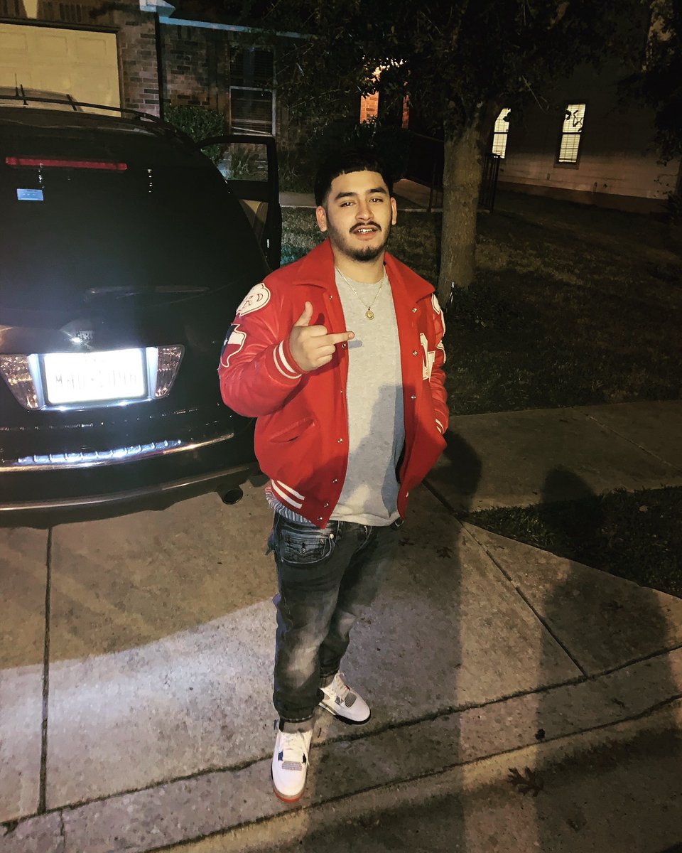 Ain’t no competition no where near me 🦍🙅🏽‍♂️
