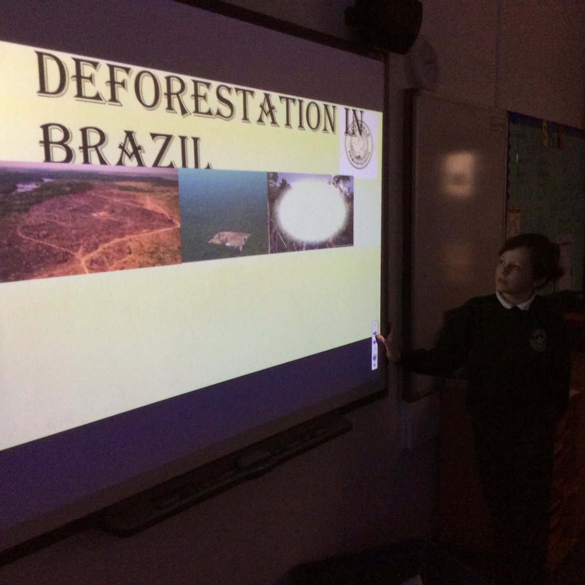 DovedaleY4's tweet photo. Great Science projects in 4BT today. #4BT https://t.co/EF3LdXgMjs