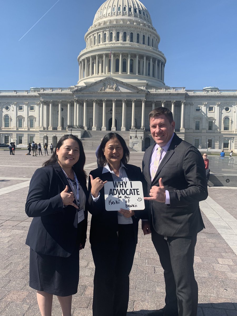HACAC brought aloha and great weather to DC for #NACACHillDay   Thanks to <a href="/NACAC/">Natl Association for College Admission Counseling</a> for the prep!