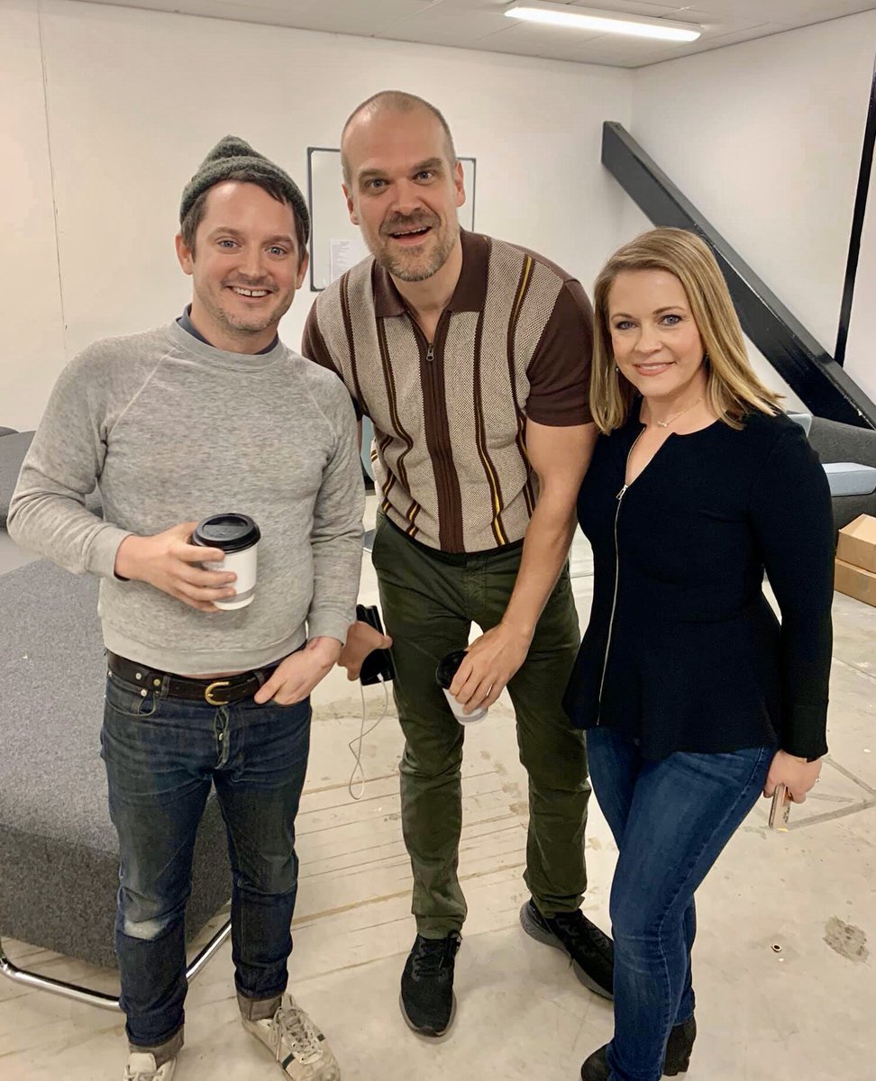 ftloscifi's tweet image. #hopperisalive #oneringtorulethemall #allyouneedismagic @elijahwood @MelissaJoanHart @DavidKHarbour