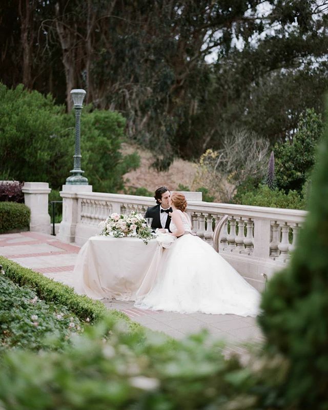 From San Francisco, with love..
​
​(Styling &amp; Design: <a href="/lrelyeaevents/">L'Relyea Events</a> | Photography: <a href="/sylviegil/">Sylvie Gil</a> | Florals: <a href="/maxgilldesign/">Max Gill Design</a> | Hair &amp; Makeup: @katienashbeauty | Wedding Gown: <a href="/novellabridalsf/">Novella Bridal</a> | Cake Designer: @cakecoquette | French Macarons: Dominique’s Swee… ift.tt/2TQm02b