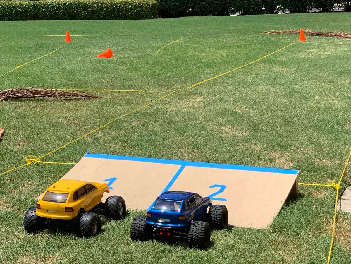 PorscheParade's tweet photo. Test your driving skills in the annual #PorscheParade RC Car Competition!  #PCAParade2020 will offer both on-road and off-road courses.  Register for this event &amp; more on March 31, 2020 at 12 PM EDT.  

#PorscheParade #PorscheClubofAmerica #RCCars #PorscheCayenne #Cayenne https://t.co/99eFWwY7Tm