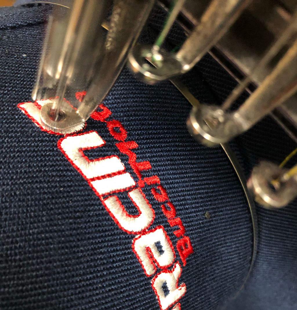 No Monday blues here at Sewpro! Check out our #snapback #baseball #caps looking good in our #tajima embroidery machines! Super tidy stitching for a brand new client 👍🏽