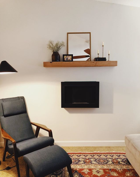 AnywhereFire's tweet photo. A productive weekend = an easy install of the SoHo Anywhere Fireplace by @redeemingsimpliving 🔥🔥🔥

Visit https://t.co/5yFn1Ot4j2 to order!

#AnywhereFireplace #DancingFlames #progressnotperfection #bhghome #currenthomeview #livingroomdecor #livingroominspo #diy #diyhomedecor https://t.co/pplHOGP2gW