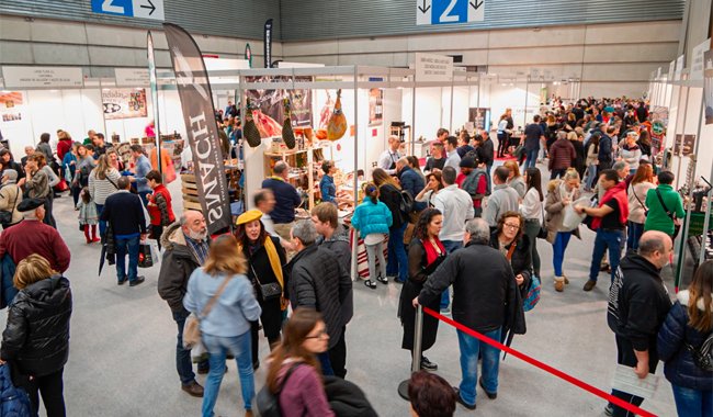 <a href="/Gustoko_BEC/">Gustoko 2020 - BEC</a> celebra la gran fiesta del agro en #BEC. Un concurso gastronómico, el acto de hermanamiento de las comunidades Slow Food vascas y la entrega de los premios sectoriales, los actos más destacados. ✔gustoko.bilbaoexhibitioncentre.com/gustoko-celebr…
