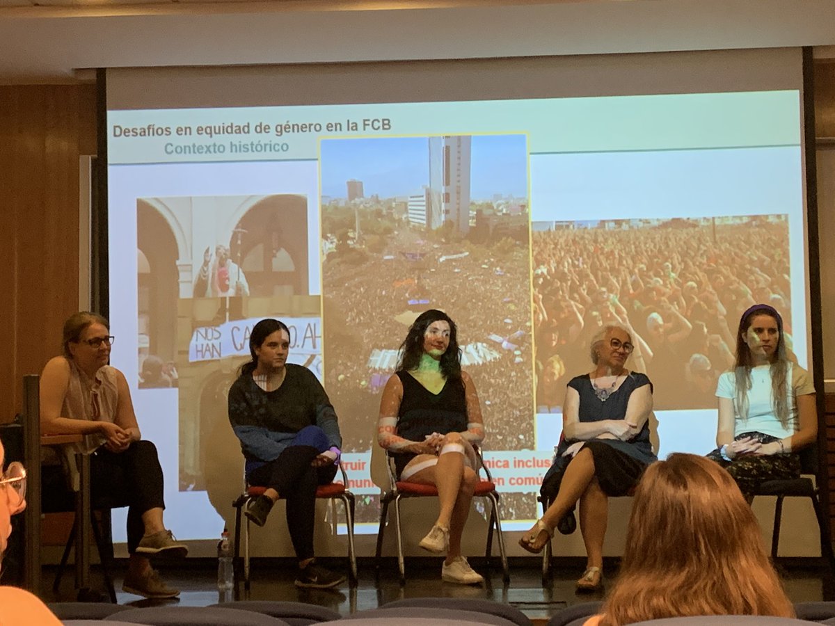 TarynBiogeo's tweet photo. Conversatorio sobre desafíos de equidad de género: El número de mujeres en puestos académicos aún es deficiente en Chile #cienciasbiologicas_uc @ucatolica https://t.co/PscUQfUoXa