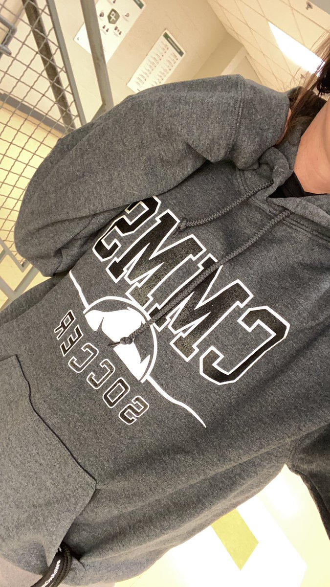 CoachElwood's tweet photo. The soccer gear came in and looks great!! https://t.co/ecVOgMs6U9