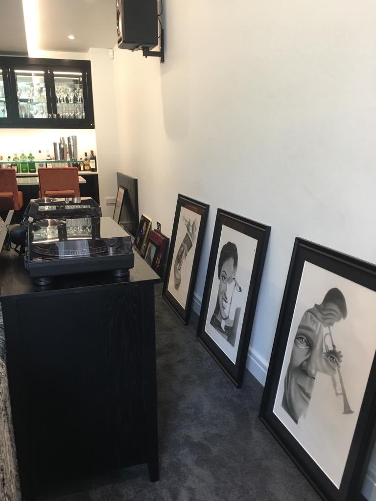 DeleciaDesigns's tweet photo. Cute commissions in their new home ☺️ https://t.co/kzRtBmu2Uw